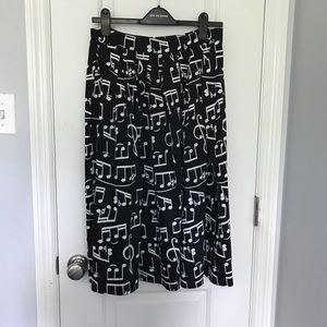Modcloth Size M Float your (Music) Note Midi Skirt